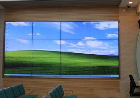 梨林液晶拼接屏的另类用法。